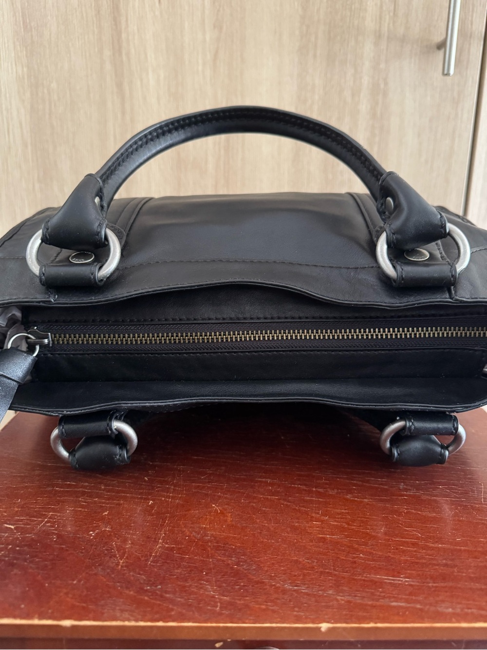 FRYE Black Leather Melissa Satchel Handbag Crossbody NEW NWT - Picture 3 of 6
